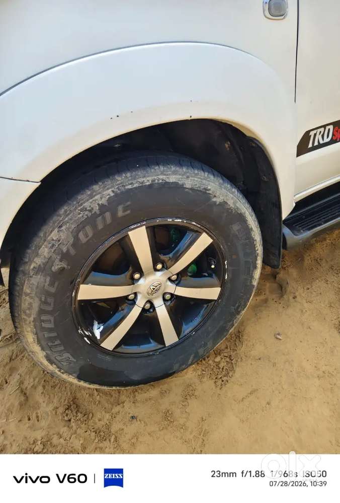 Toyota Fortuner Diesel 2011