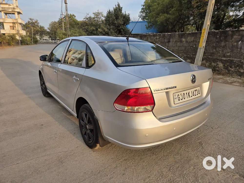 Volkswagen Vento 2011 Diesel 124000 Km Driven