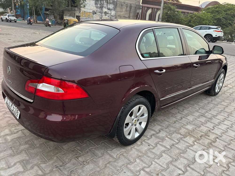 Skoda Superb, 2014, Petrol