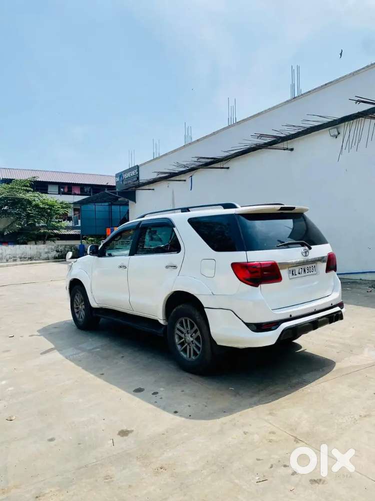 Toyota Fortuner Diesel 2010