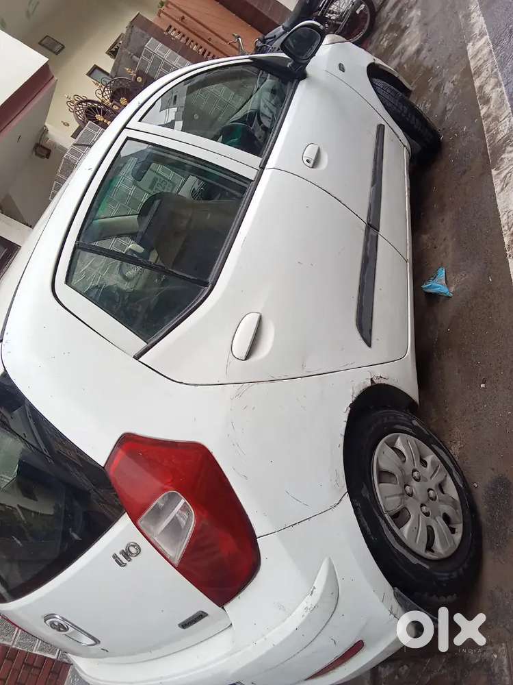 Hyundai I10- 2011- Petrol 78000 Km Driven