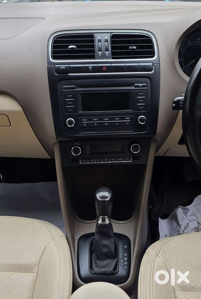 Skoda Rapid 1.6 Mpi At Elegance Plus, 2016, Petrol