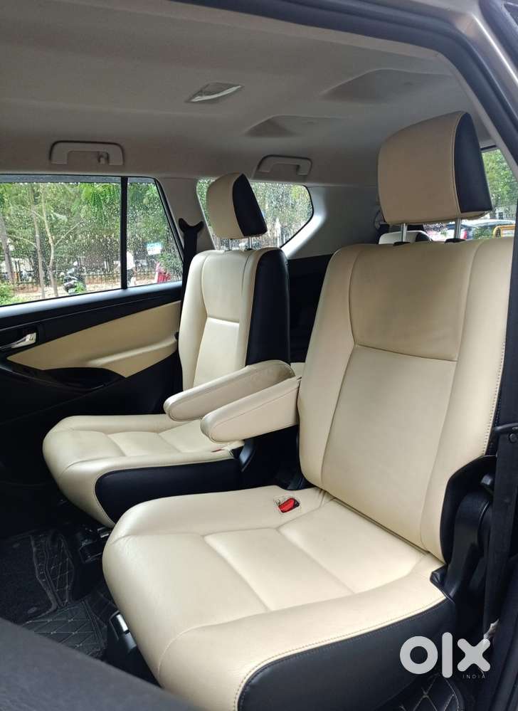Toyota Innova Crysta [2020-ongoing] 2.4 Gx At 7 Str, 2020, Diesel