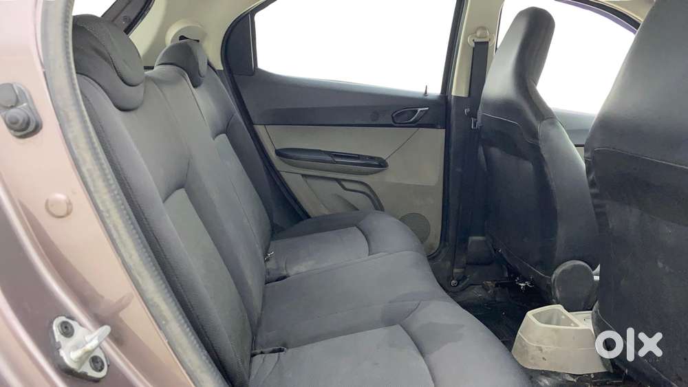 Tata Tiago 1.2 Revotron Xm, 2017, Petrol