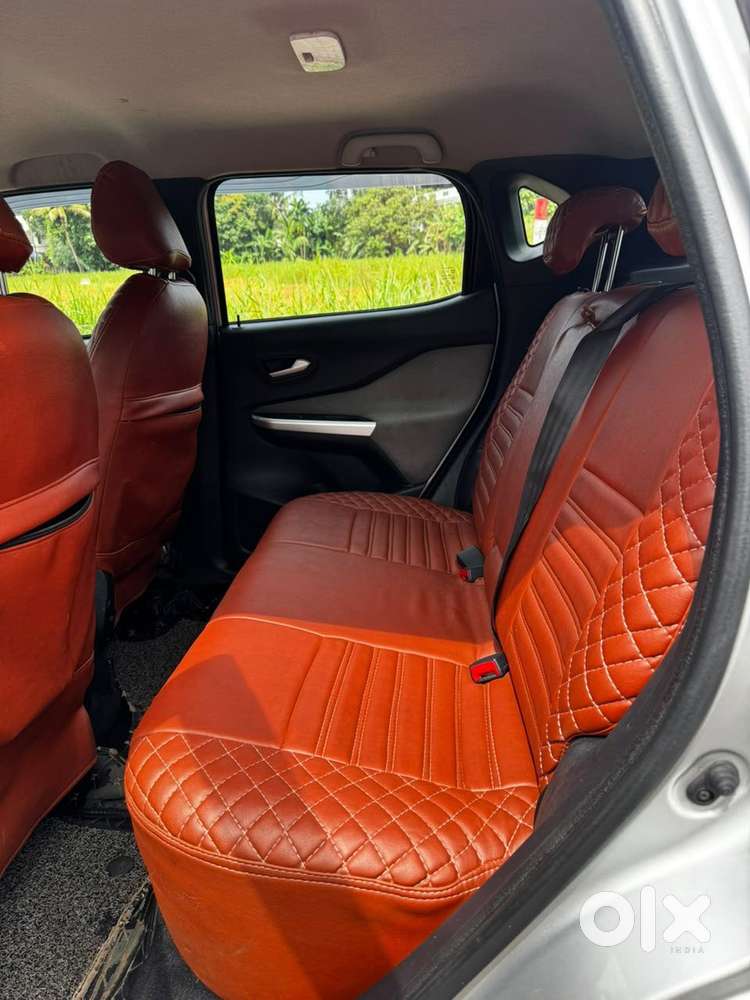 Nissan Magnite 1.0 Xv Turbo Cvt, 2022, Petrol