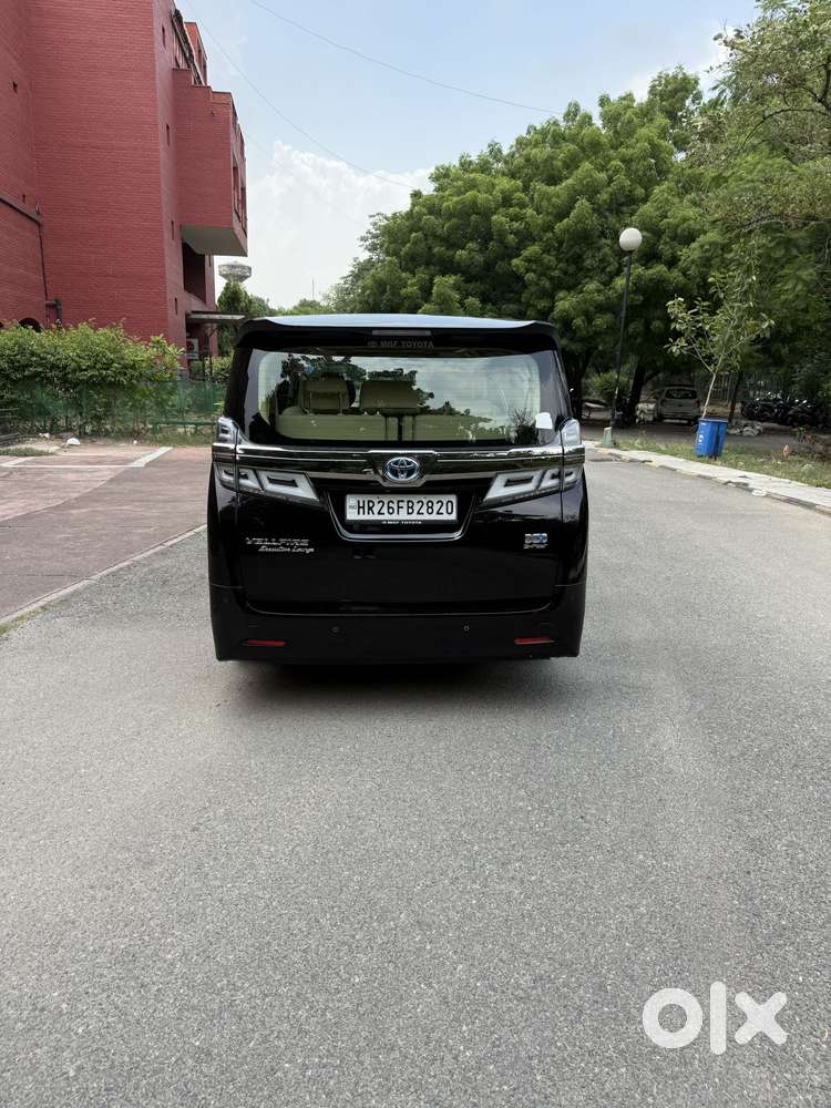Toyota Vellfire Vip &ndash; Executive Lounge, 2023, Cng & Hybrids