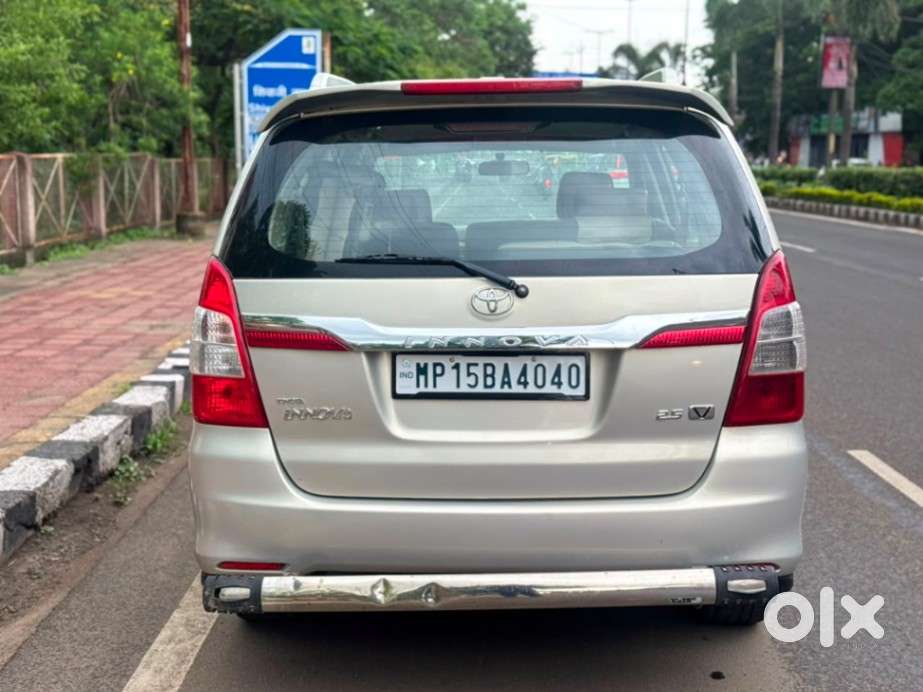 Toyota Innova 2.5 Vx 8 Str, 2013, Diesel