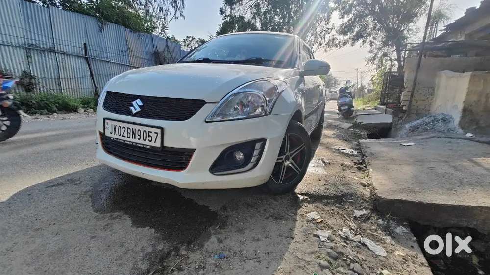 Maruti Suzuki Swift 2016