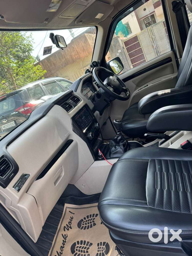 Mahindra Scorpio S11 Mt 7s, 2023, Diesel