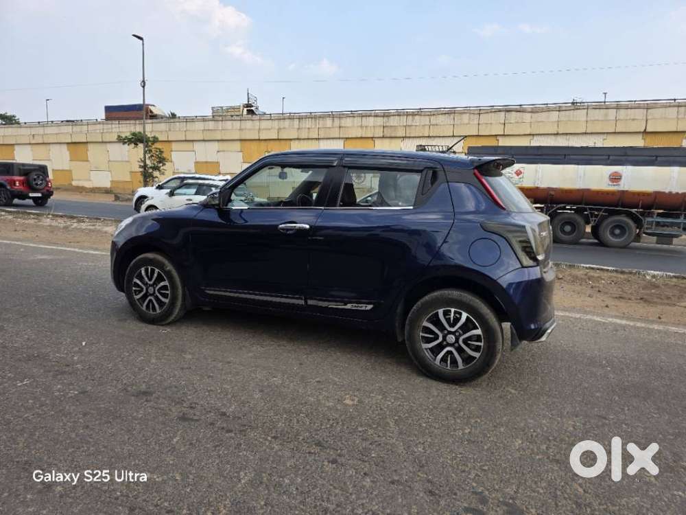 Maruti Suzuki Swift Amt Vvt Zxi, 2023, Petrol