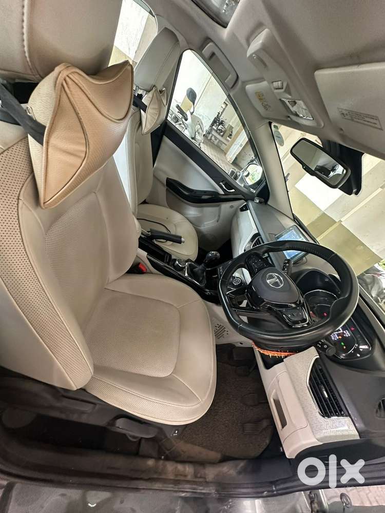 Tata Nexon Xz+ Sunroof , 26,402km -  Petrol , Manual 2022