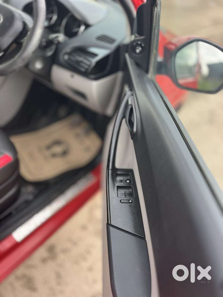 Tata Tiago 1.2 Revotron Xt (o), 2020, Petrol