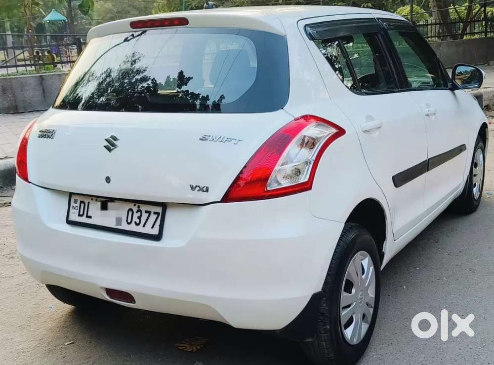 Maruti Suzuki Swift 2018 Vxi, 2015, Petrol