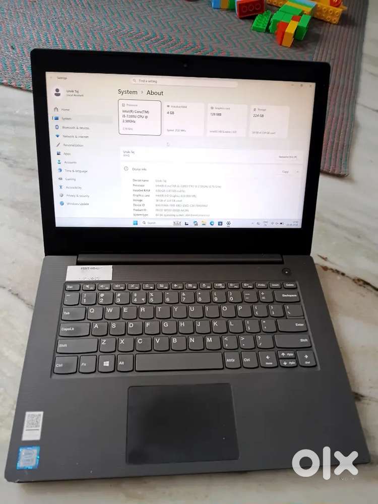 I5 7th generation 23000 256 ssd,4 gb ram