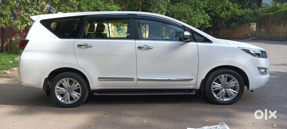 Toyota Innova Crysta [2020-ongoing] 2.4 Zx At 7 Str, 2020, Diesel