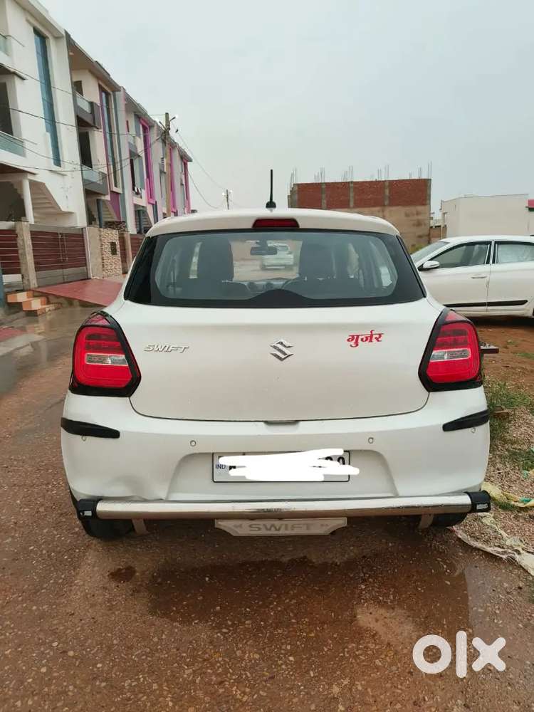Swift Vxi Petrol 2022 April Month Registration. 1st Owner Single Hand