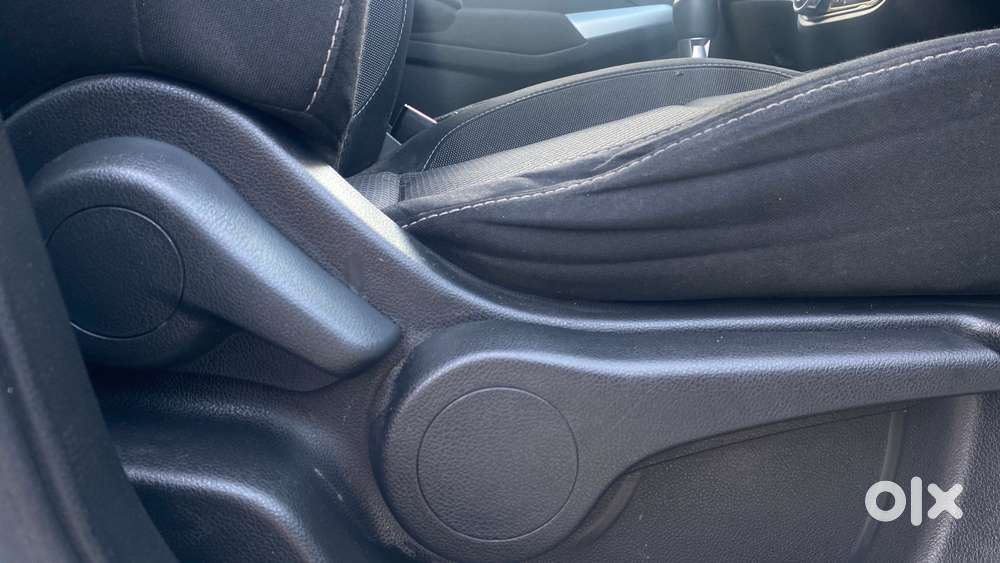 Nissan Kicks Xv, 2019, Petrol