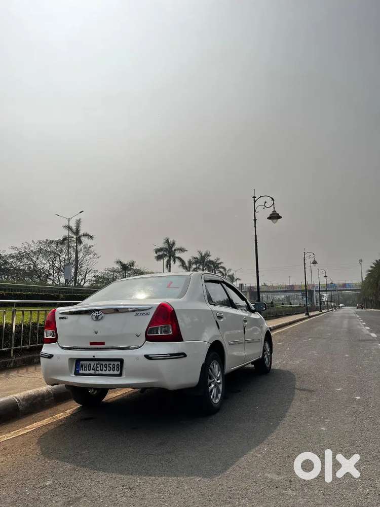 Toyota Etios 2011 Cng & Hybrids 134000 Km Driven