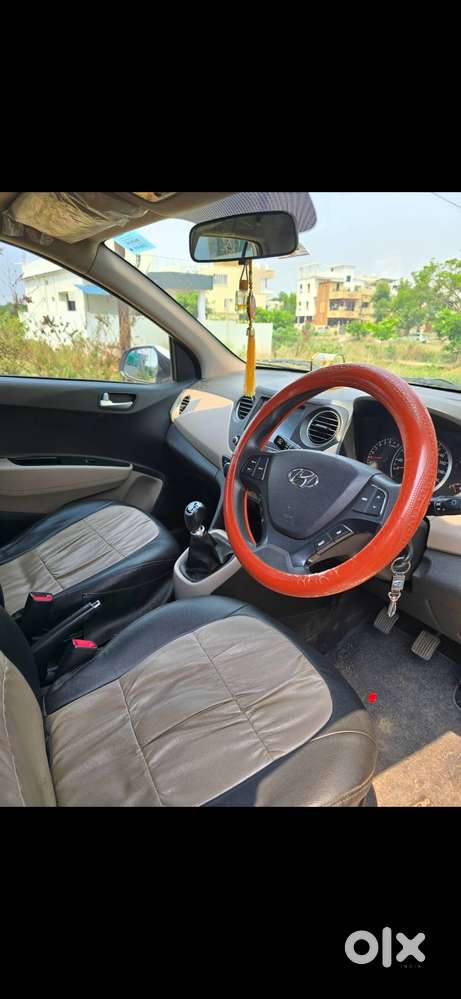 Center Lock Steering Mount Control Top Variant Features