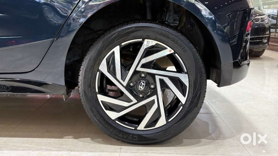 Hyundai I20 Asta (o) 1.2 Ivt, 2025, Petrol