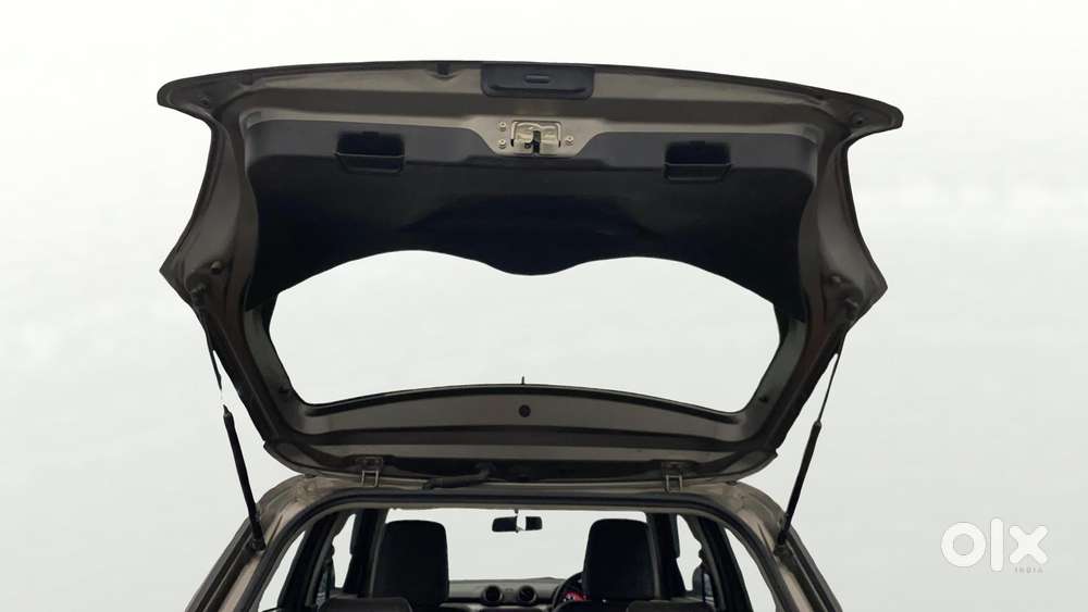 Maruti Suzuki Swift Vvt Vxi, 2023, Petrol