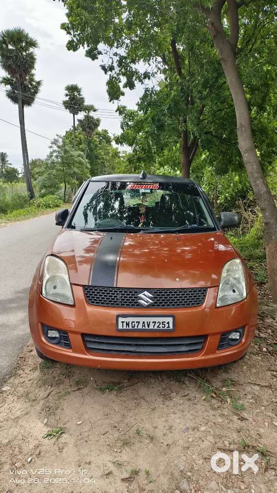 Swift Maruti Suzuki 2006