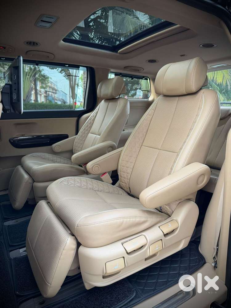 Kia Carnival Limousine Plus 7 Str, 2022, Diesel