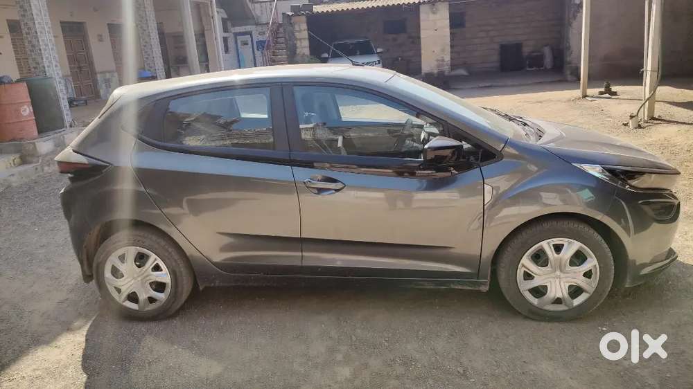Tata Altroz 2023 Petrol 21000 Km Driven