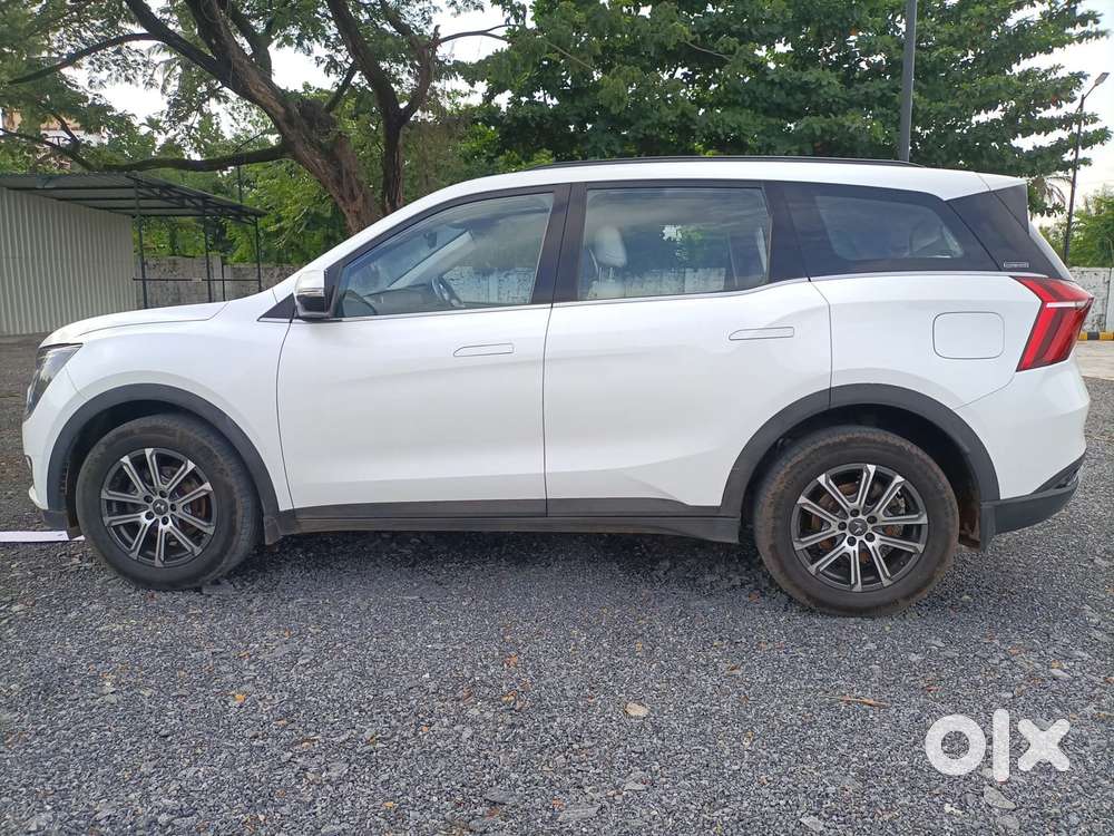 Mahindra Xuv700 2.0 Ax 7 Petrol At Str, 2021, Petrol