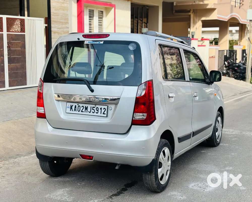 Maruti Suzuki Wagonr  (2014)
