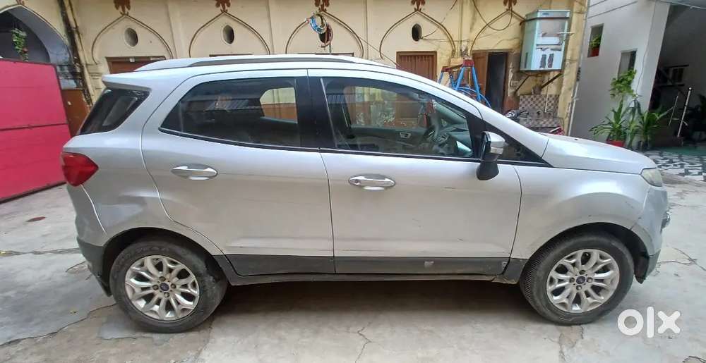 Ford Ecosport 2015 Diesel 175000 Km Driven