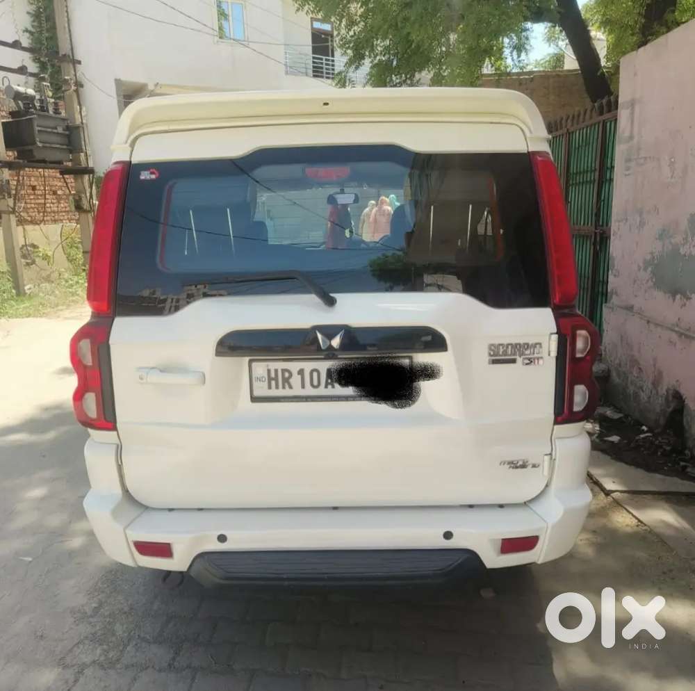 Mahindra Scorpio Classic 2023 Diesel 45000 Km Driven
