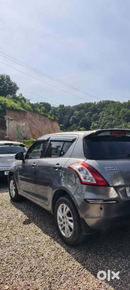 Maruti Suzuki Swift Zdi Plus, 2013, Diesel