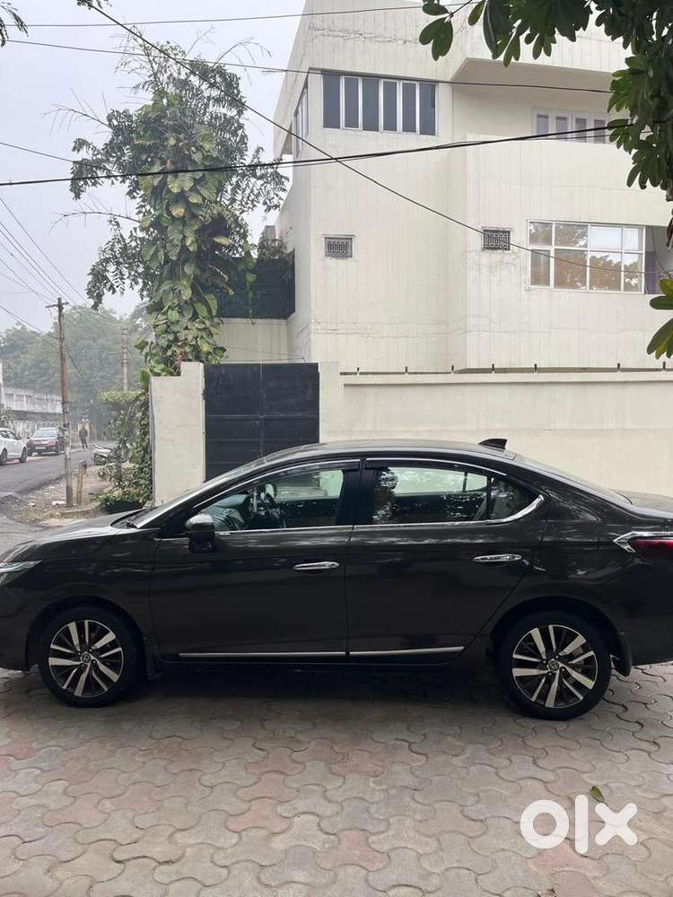 Honda City Zx 2020 Petrol Well Maintained
