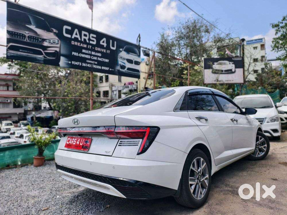 Hyundai Verna 1.5 Mpi Mt Sx (o), 2024, Petrol