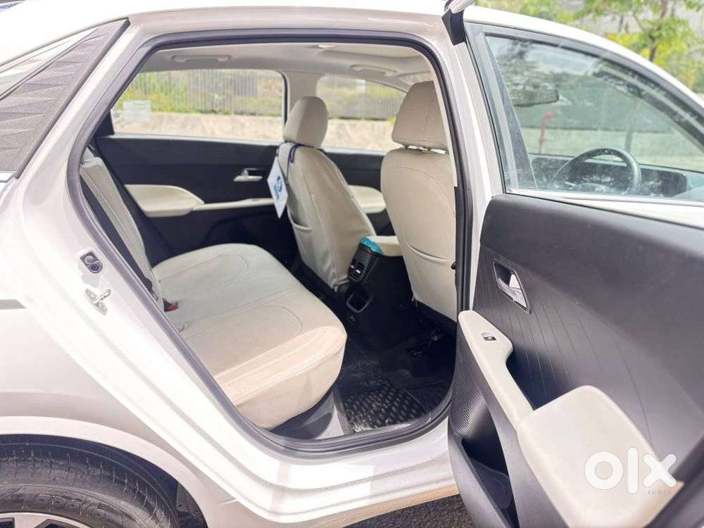 Hyundai Verna 1.5 Sx Petrol Mt, 2024, Petrol
