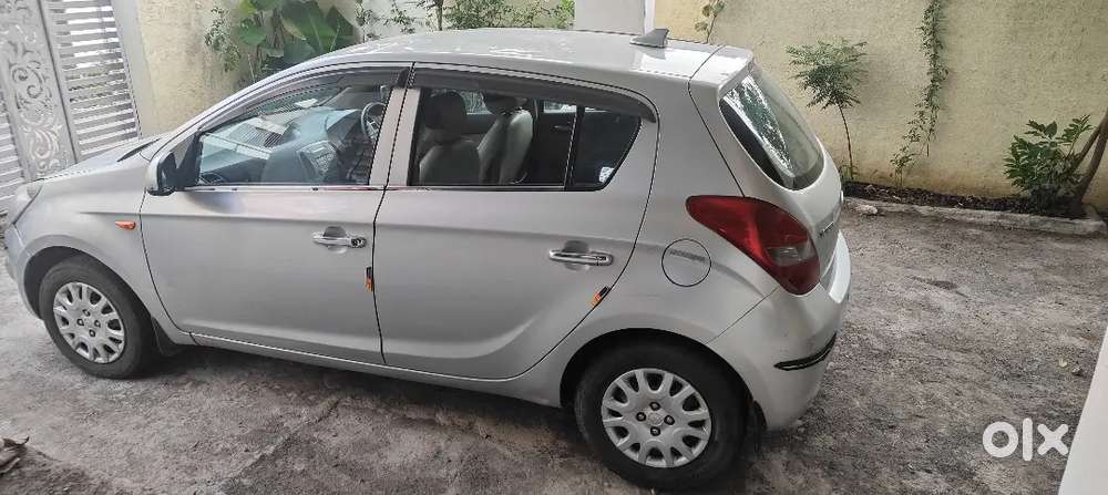 Hyundai I20 Cng 1 St Owner