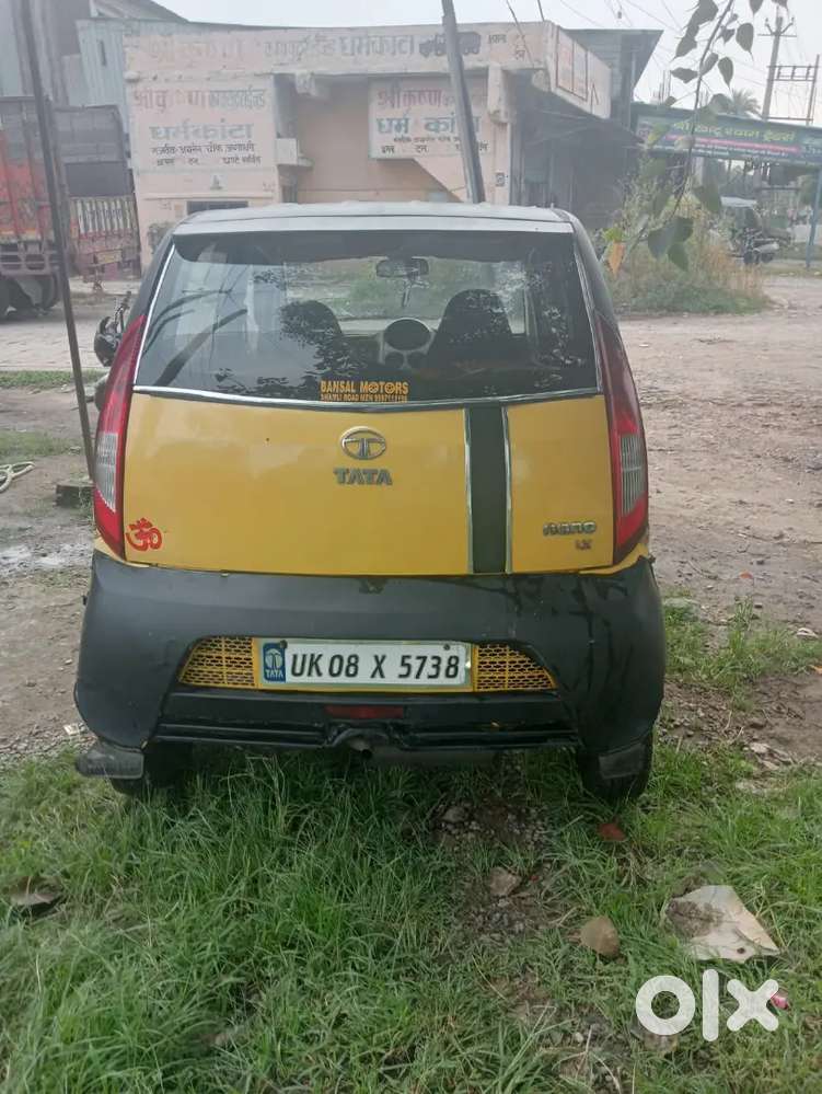Tata Altroz Ev 2012 Petrol
