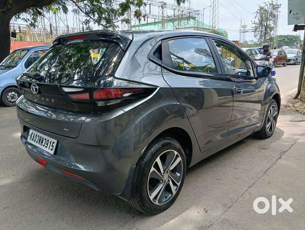 Tata Altroz Xz Plus (s), 2022, Petrol