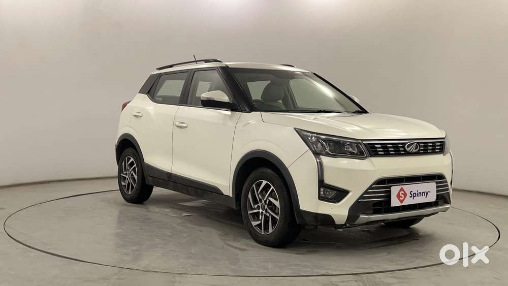 Mahindra Xuv300 W8 (o) 1.5 Diesel Amt, 2022, Diesel