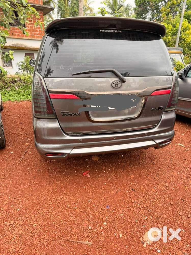 Toyota Innova Diesel 2012