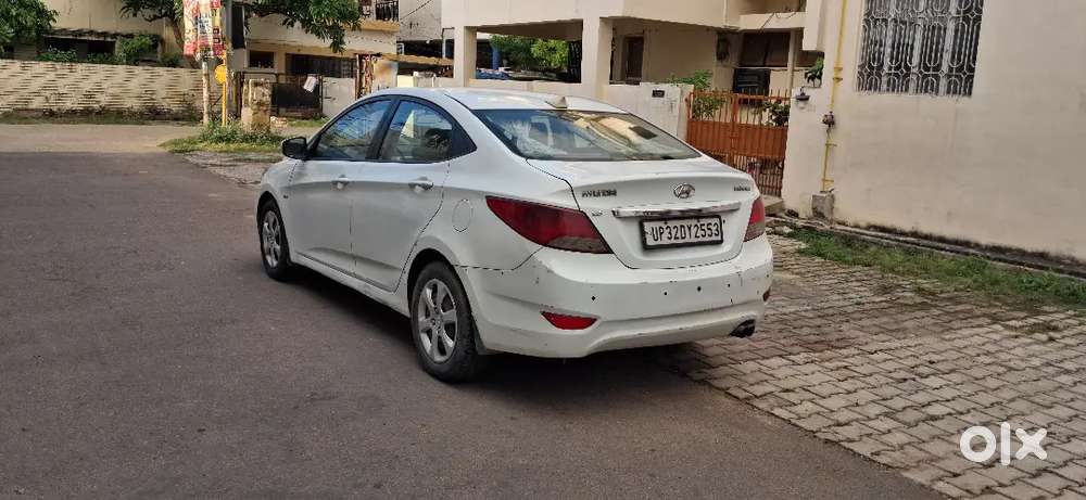 Hyundai Fluidic Verna 2011