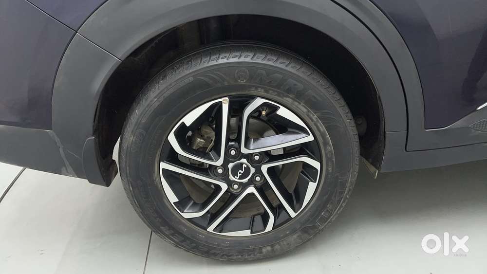 Kia Carens 1.4 Prestige Plus Turbo 7 Str, 2022, Petrol