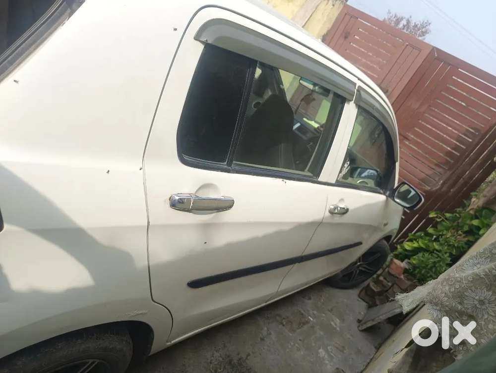 Maruti Suzuki Celerio 2016