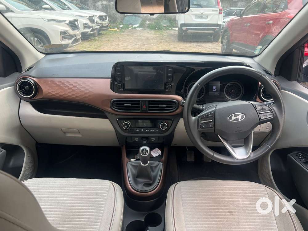 Hyundai Aura Sx 1.2 (o) Petrol, 2024, Petrol