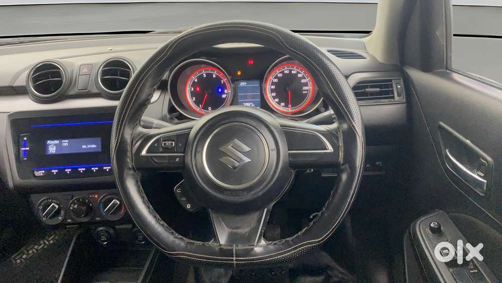 Maruti Suzuki Swift Vvt Vxi, 2022, Petrol