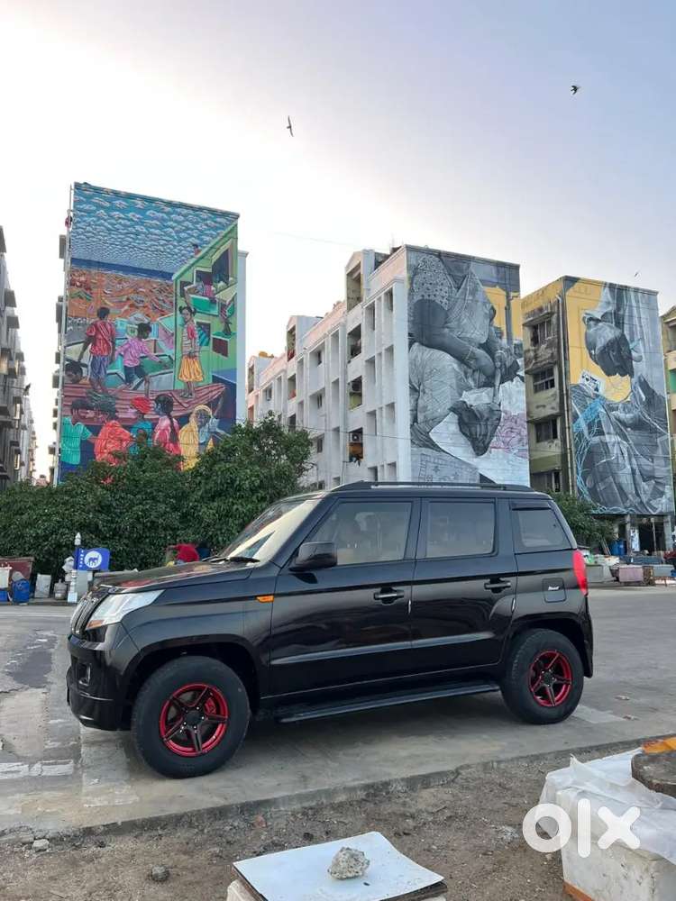 Mahindra Tuv 300 2017