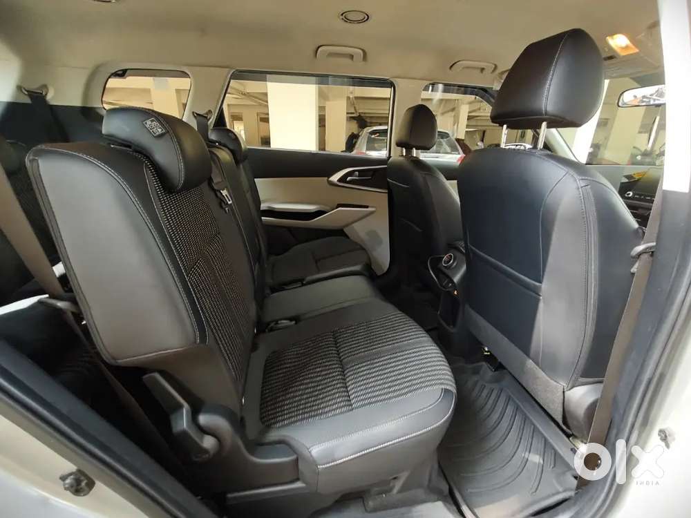 Kia Carens 1.5 Prestige 2025