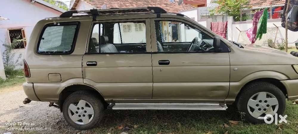 Chevrolet Tavera Elite 2010