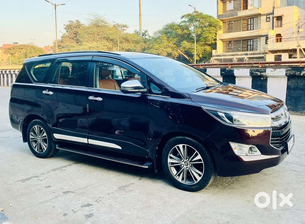 Toyota Innova Crysta 2.7 Gx At, 2019, Petrol